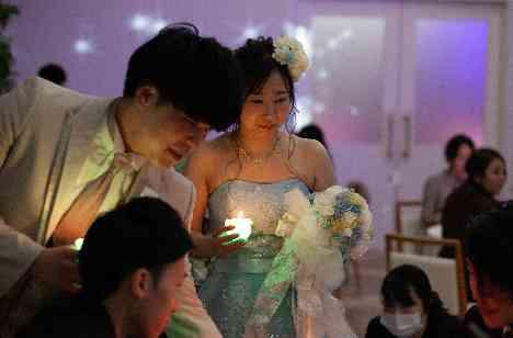 愛犬と愛娘に見守られた結婚式の演出画像