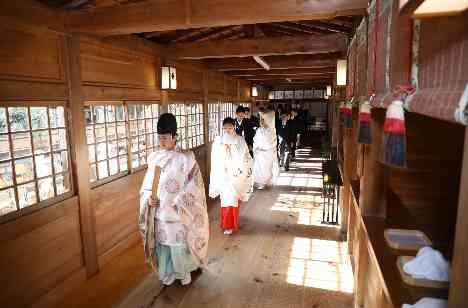 本格的な神社「小國神社」で叶える伝統の和婚の準備・打ち合わせ画像