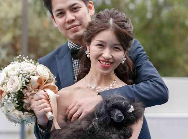 貸切会場で叶うワンちゃんと過ごす結婚式の挙式実例画像