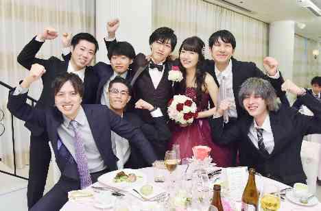 大好きな方々に囲まれた可愛さいっぱいのウェディングの演出画像