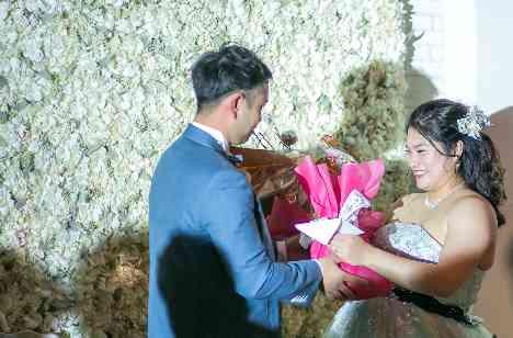 お子様参加のおふたりらしさ溢れるweddingの披露宴画像