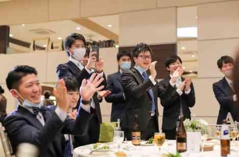【70名】カジュアルweddingの挙式画像