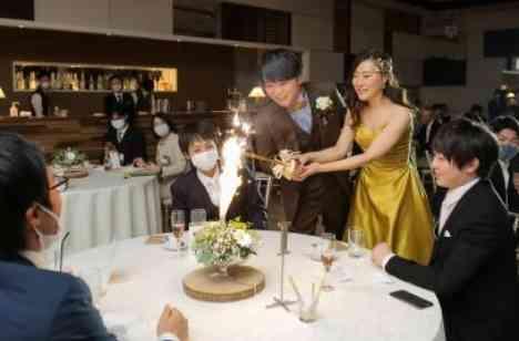 【70名】カジュアルweddingの披露宴画像