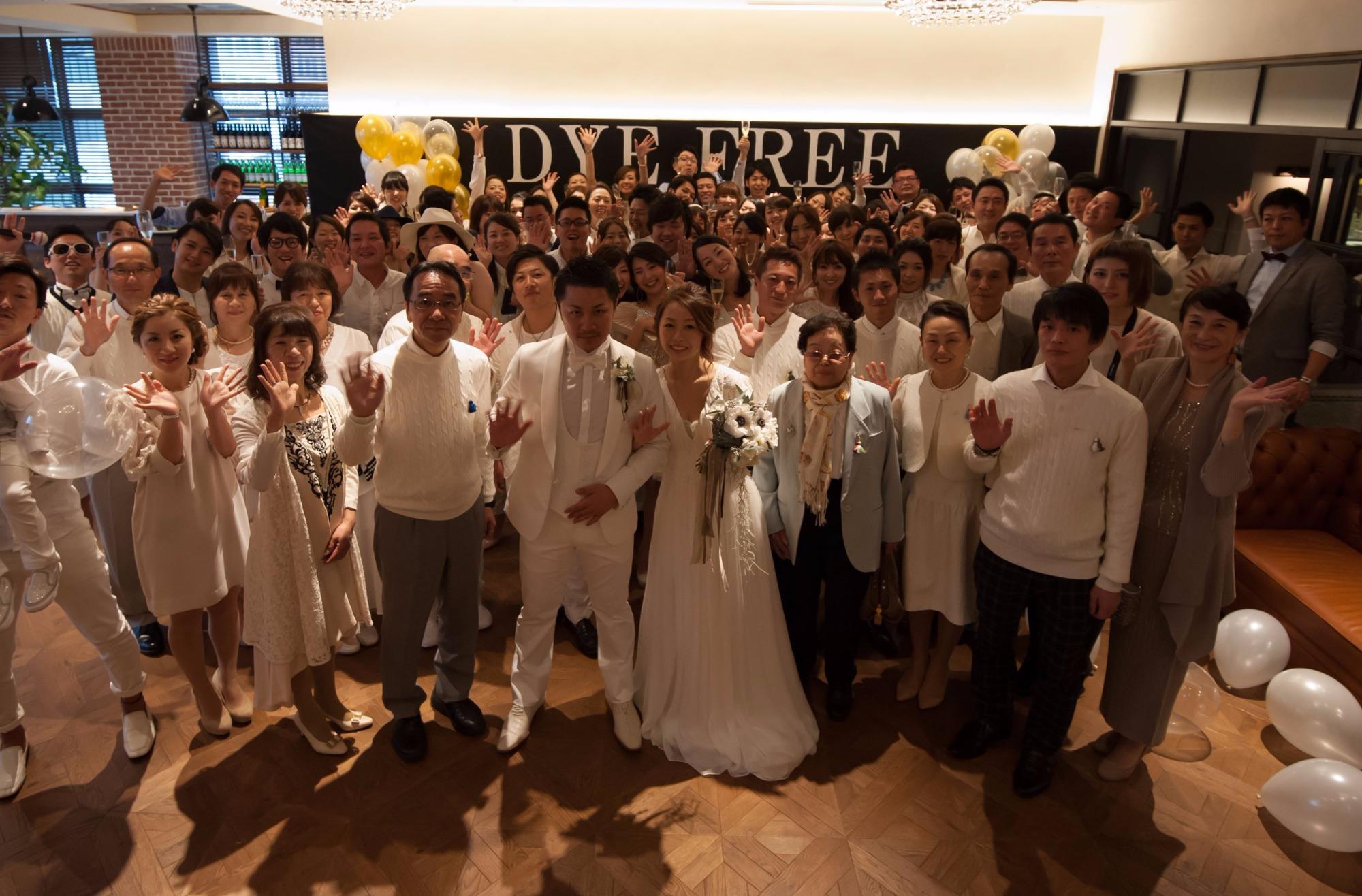 White★wedddingの披露宴画像