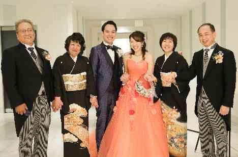 憧れだった結婚式場でのパーティーの演出画像