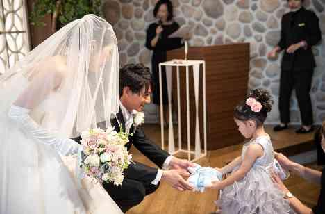 夢の国の結婚式に憧れて・・の挙式画像
