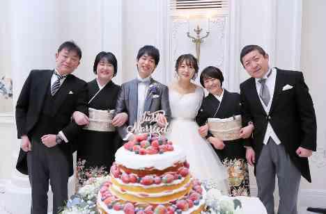 大切なお子様と未来へ誓うweddingの披露宴画像