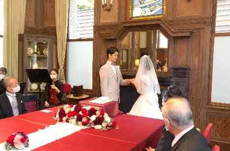時代遡行結婚式 1920年へゲストを誘うの挙式画像