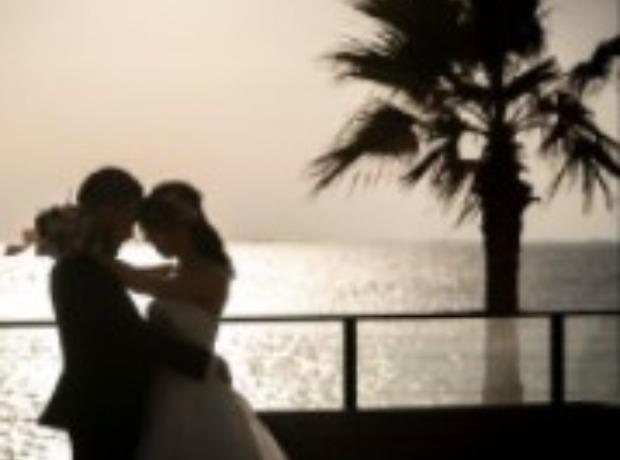 【10名Party】ハワイを感じるweddingの挙式実例画像