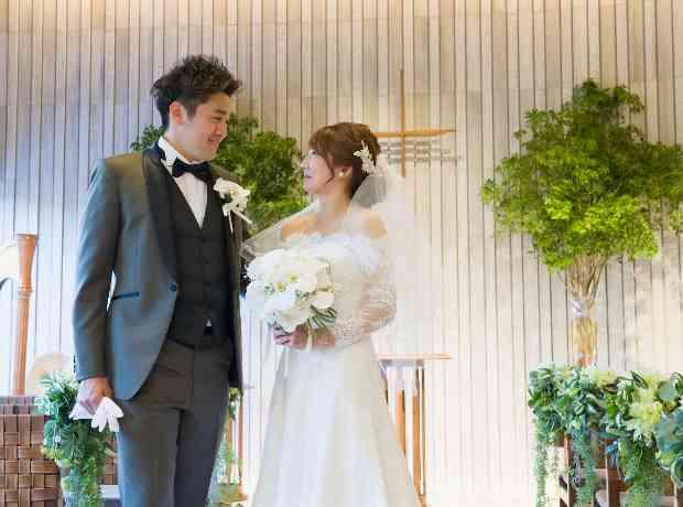2人の共通テーマをオリジナルで叶えた結婚式の挙式実例画像