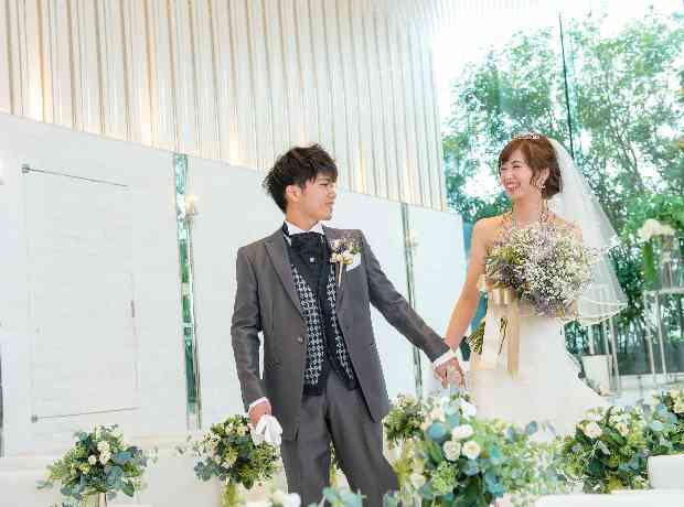 新しい家族誕生の瞬間を、大好きなゲストと共に♡の挙式実例画像