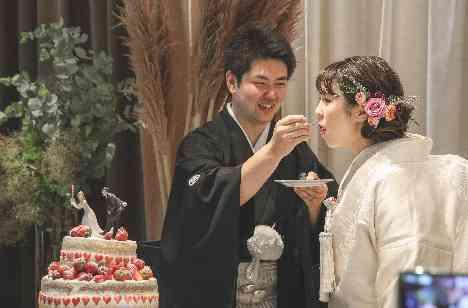 ゲストとの【縁】を大切にしたご結婚式の披露宴画像