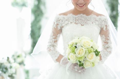 ご親族様とのWEDDING〜愛が溢れる日〜の挙式画像