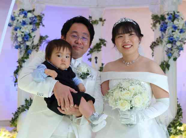 家族で幸せ❤アットホームウェディングの挙式実例画像