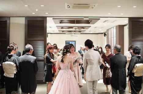 大切な人たちに囲まれて本当に幸せな時間でしたの披露宴画像