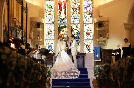 感謝の気持ちを伝えるナチュラルWEDDINGの挙式画像